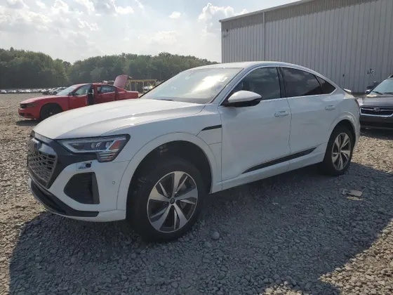 2024 Audi Q8 e-tron Sportback S line Premium Plus