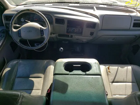 2001 Ford Super Duty F-350 DRW XL