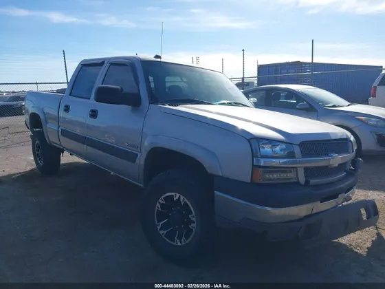 2004 Chevrolet Silverado 2500 Crew Cab LT