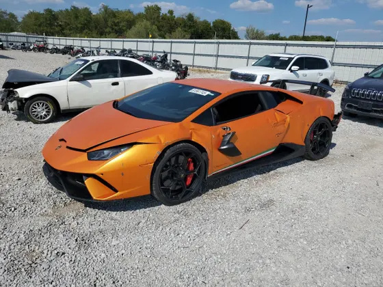 2018 Lamborghini Huracan Performante