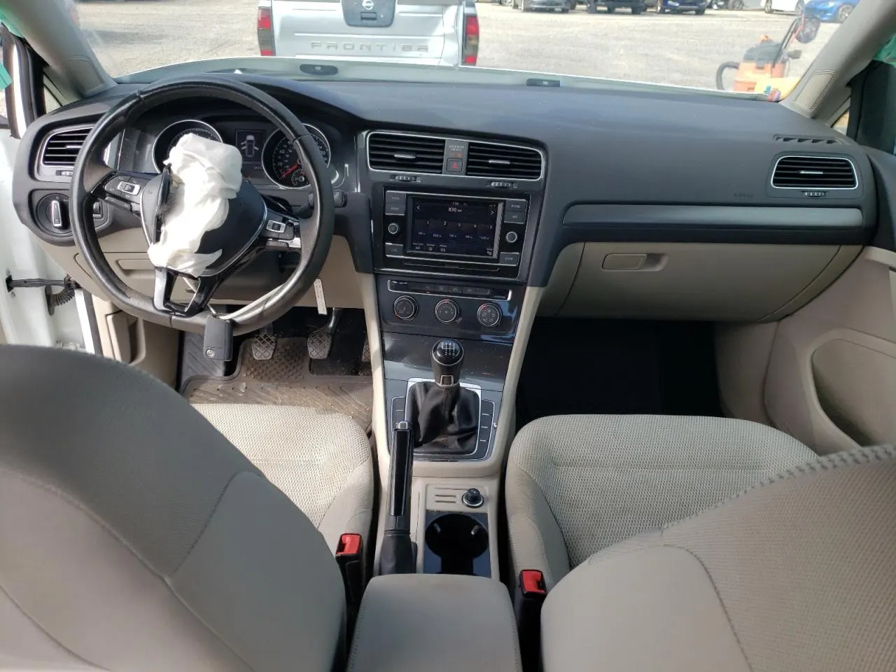 2019 Volkswagen Golf S