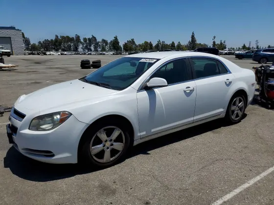 2010 Chevrolet Malibu LT w/2LT