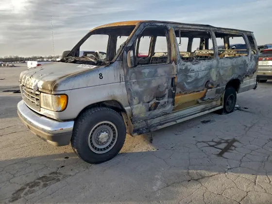 1992 Ford Club Wagon XL