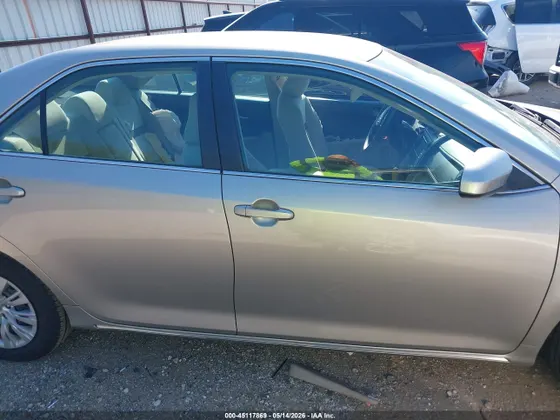 2013 Toyota Camry LE