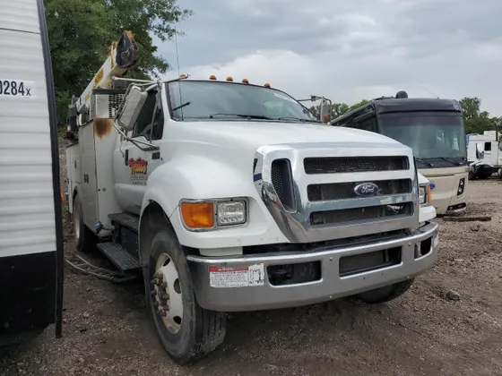 2011 Ford F-750 SUPER DUTY