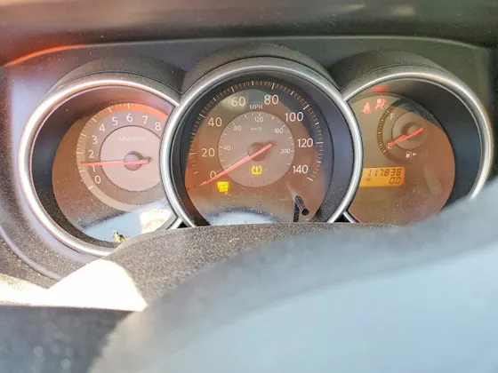 2008 Nissan Versa 1.8 S