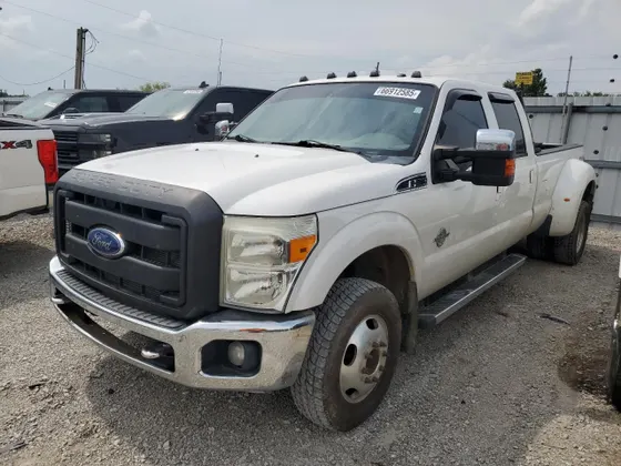 2011 Ford Super Duty F-350 DRW XL