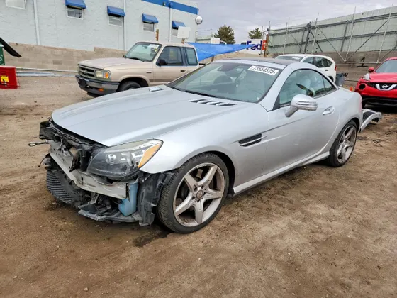 2016 Mercedes-Benz SLK SLK 300