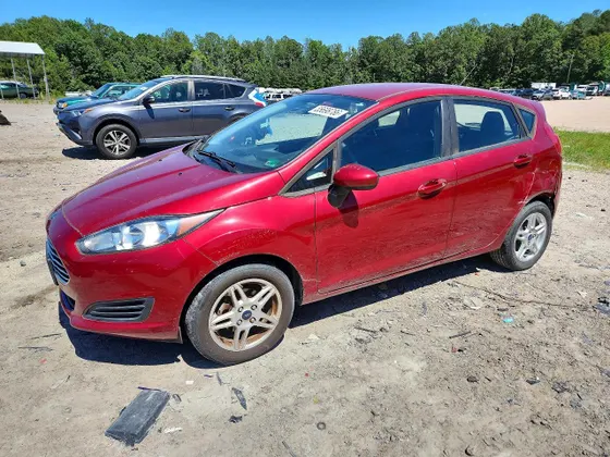 2017 Ford Fiesta SE
