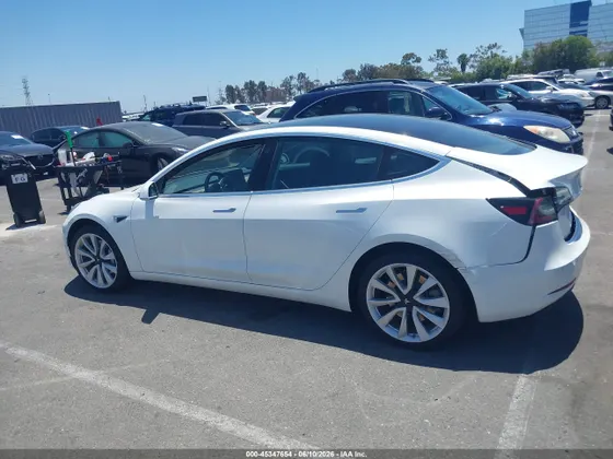 2019 Tesla Model 3 Mid Range