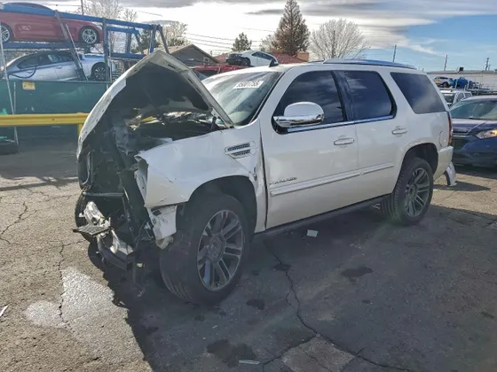 2012 Cadillac Escalade Premium