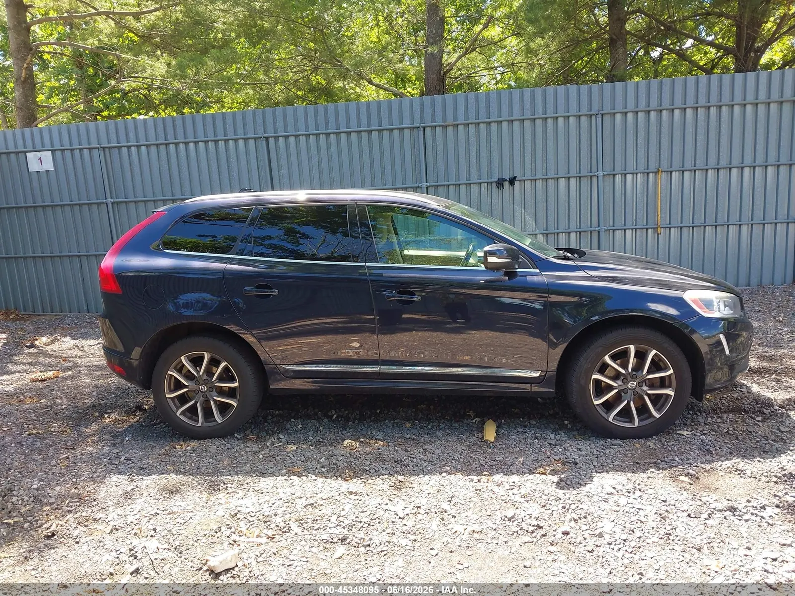 2016 Volvo XC60 T6