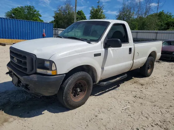 2004 Ford Super Duty F-250 XL