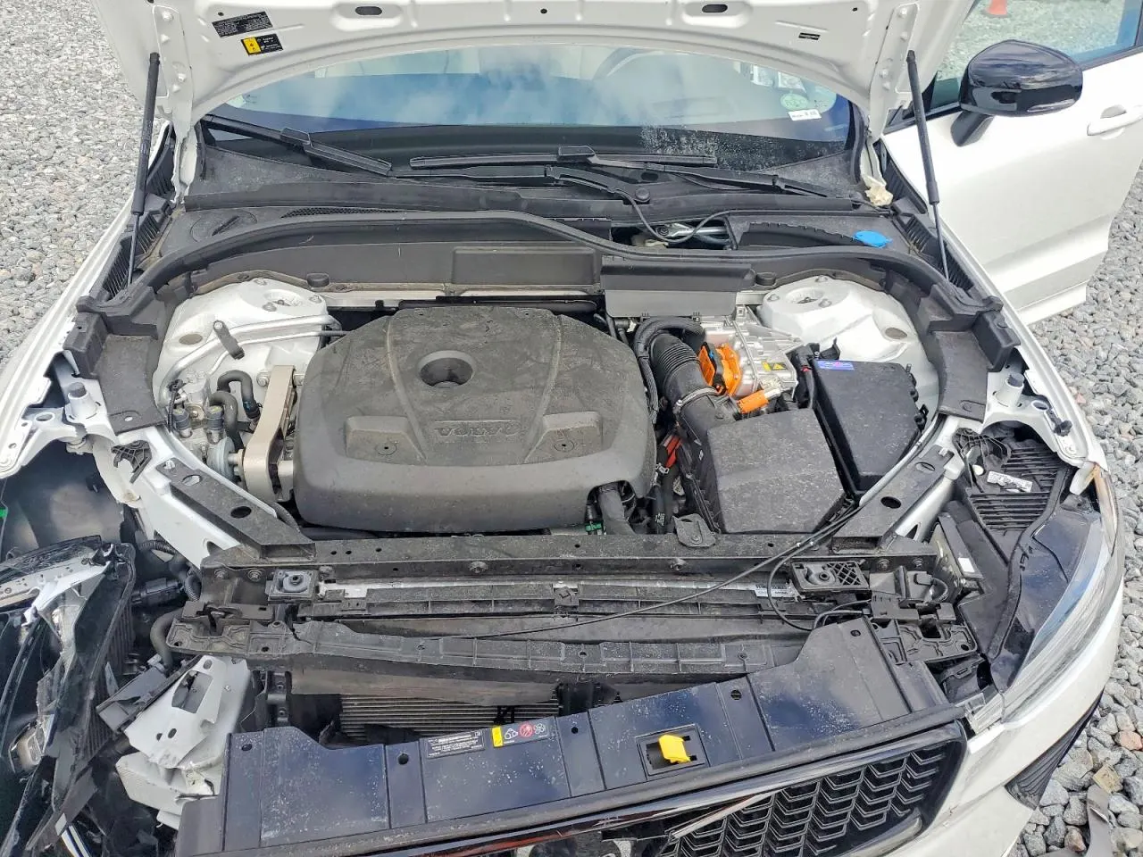 2025 Volvo XC60 Plug-In Hybrid Ultra
