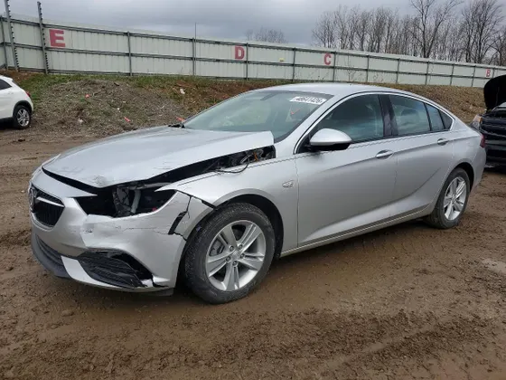 2018 Buick Regal Sportback Preferred