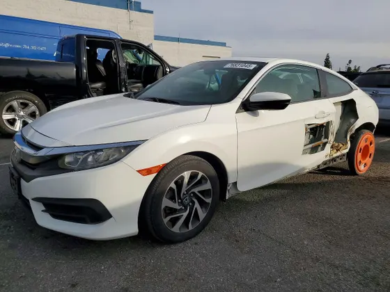 2016 Honda Civic Coupe LX-P