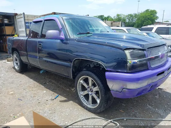 2005 Chevrolet Silverado 1500 LS