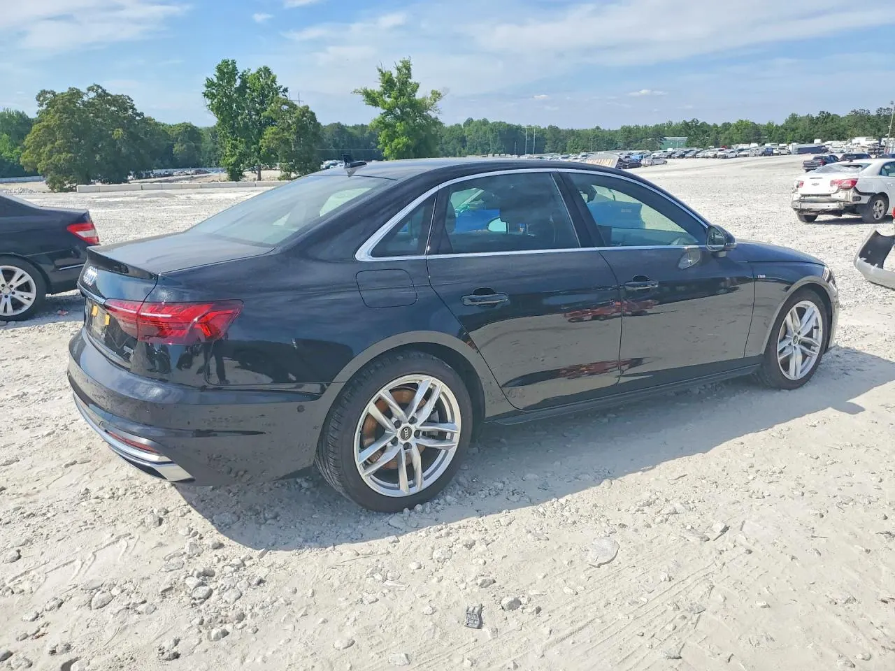 2022 Audi A4 Sedan S line Prestige