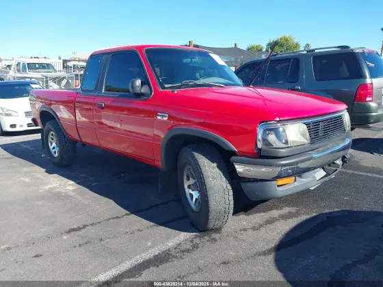 1996 Mazda B-Series 4WD Truck SE