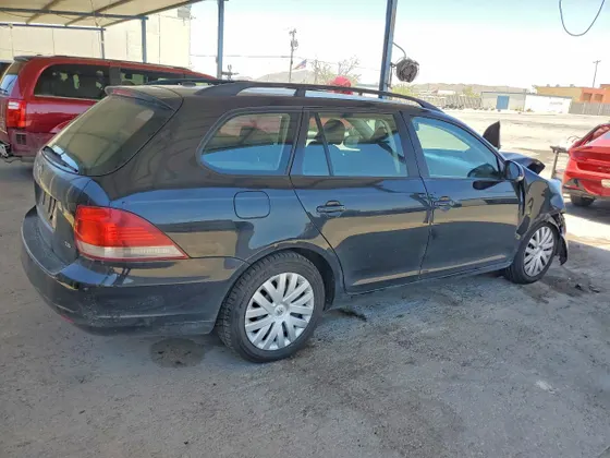 2012 Volkswagen Jetta SportWagen S