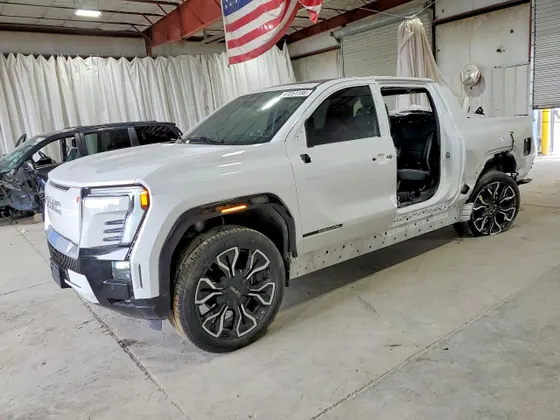 2025 GMC Sierra EV Max Range Denali