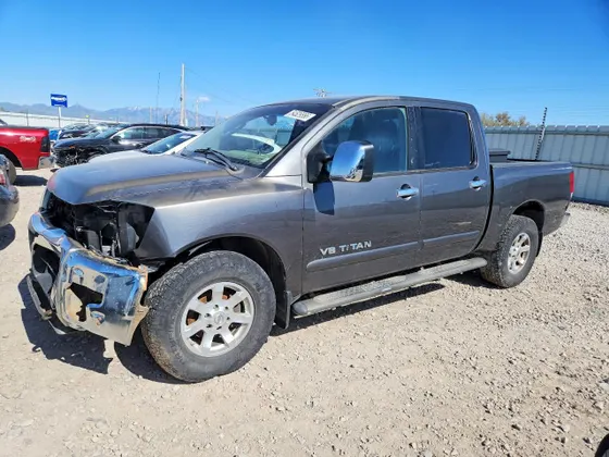 2005 Nissan Titan SE