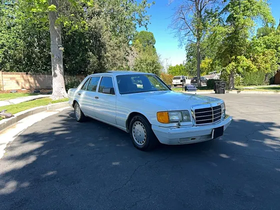 1991 Mercedes-Benz 420 Series 420SEL