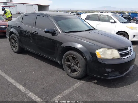2013 Dodge Avenger SE