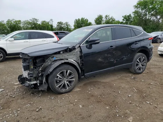 2022 Toyota Venza LE