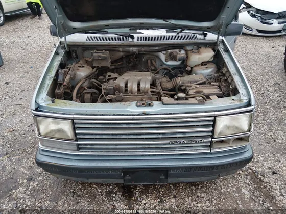 1990 Plymouth GRAND VOYAGER LE