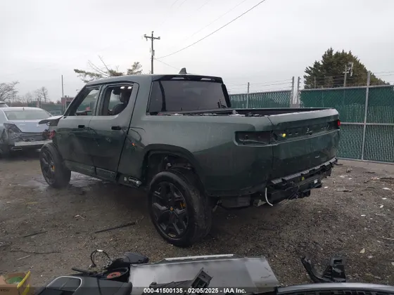 2022 Rivian R1T Adventure Package