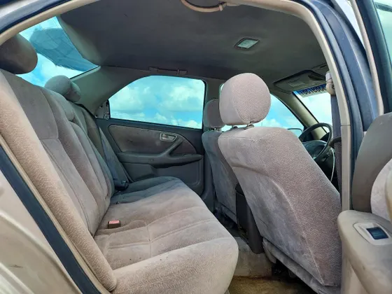 1997 Toyota Camry LE
