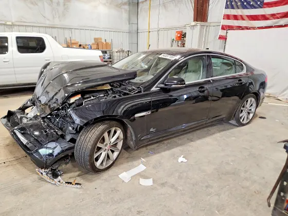 2015 Jaguar XF V6 Portfolio
