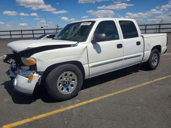 2005 GMC Sierra 1500 SLE