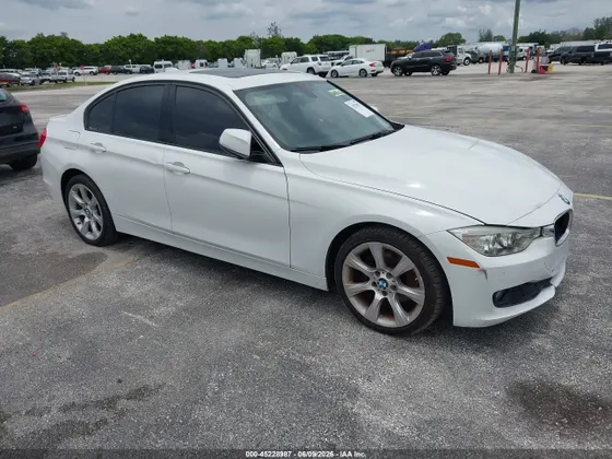 2015 BMW 3 Series 320i