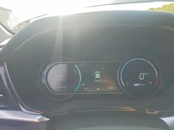 2022 Kia Niro EV EX