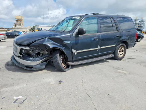 1999 Ford Expedition XLT