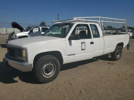1995 GMC Sierra 2500 C2500