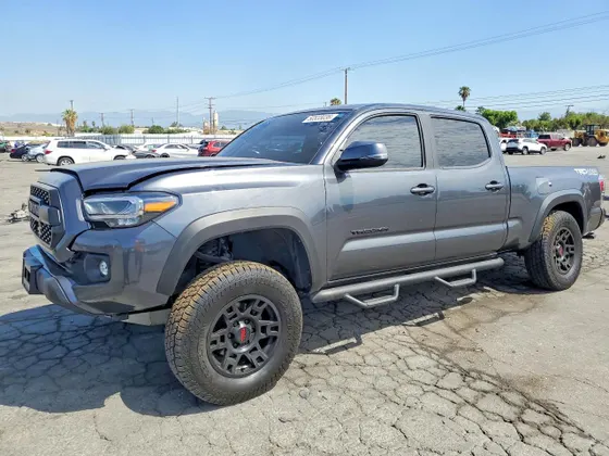 2022 Toyota Tacoma 4WD TRD Off Road