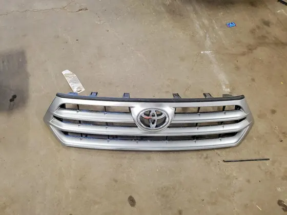 2013 Toyota Highlander SE