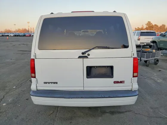 2003 GMC Safari Passenger SAFARI
