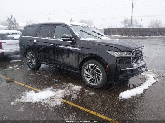 2025 Lincoln Navigator Reserve