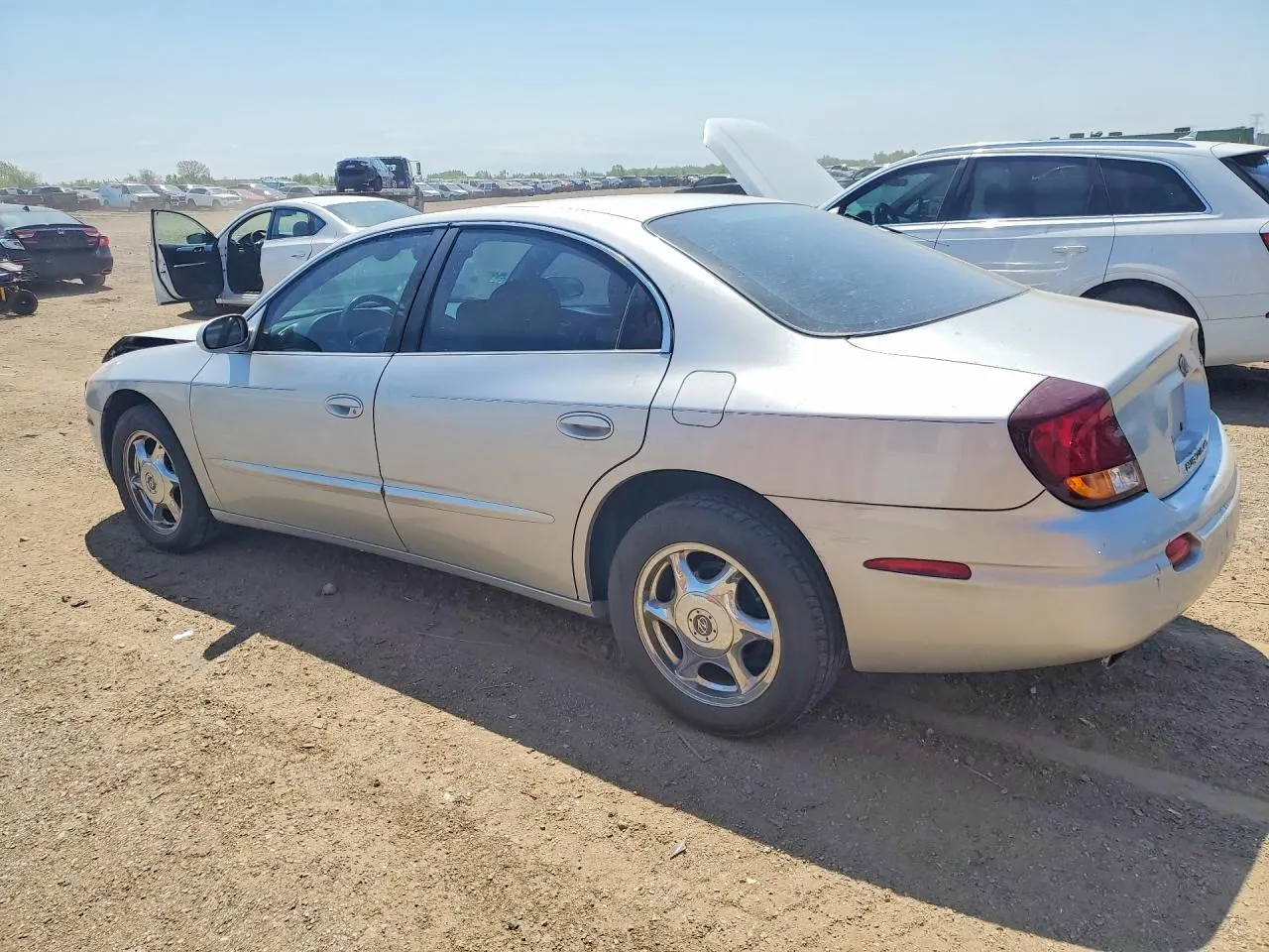 2001 Oldsmobile Aurora