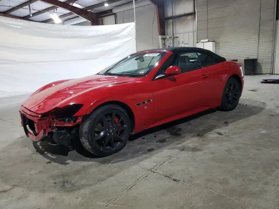 2014 Maserati GranTurismo Convertible Sport