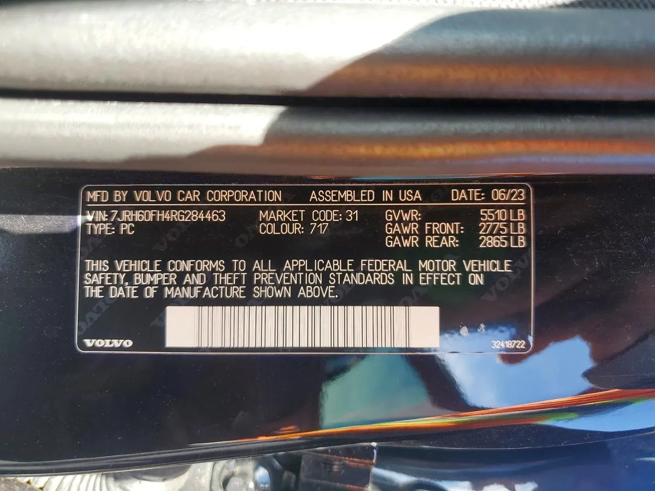 2024 Volvo S60 Recharge Plug-In Hybrid Plus Black Edition