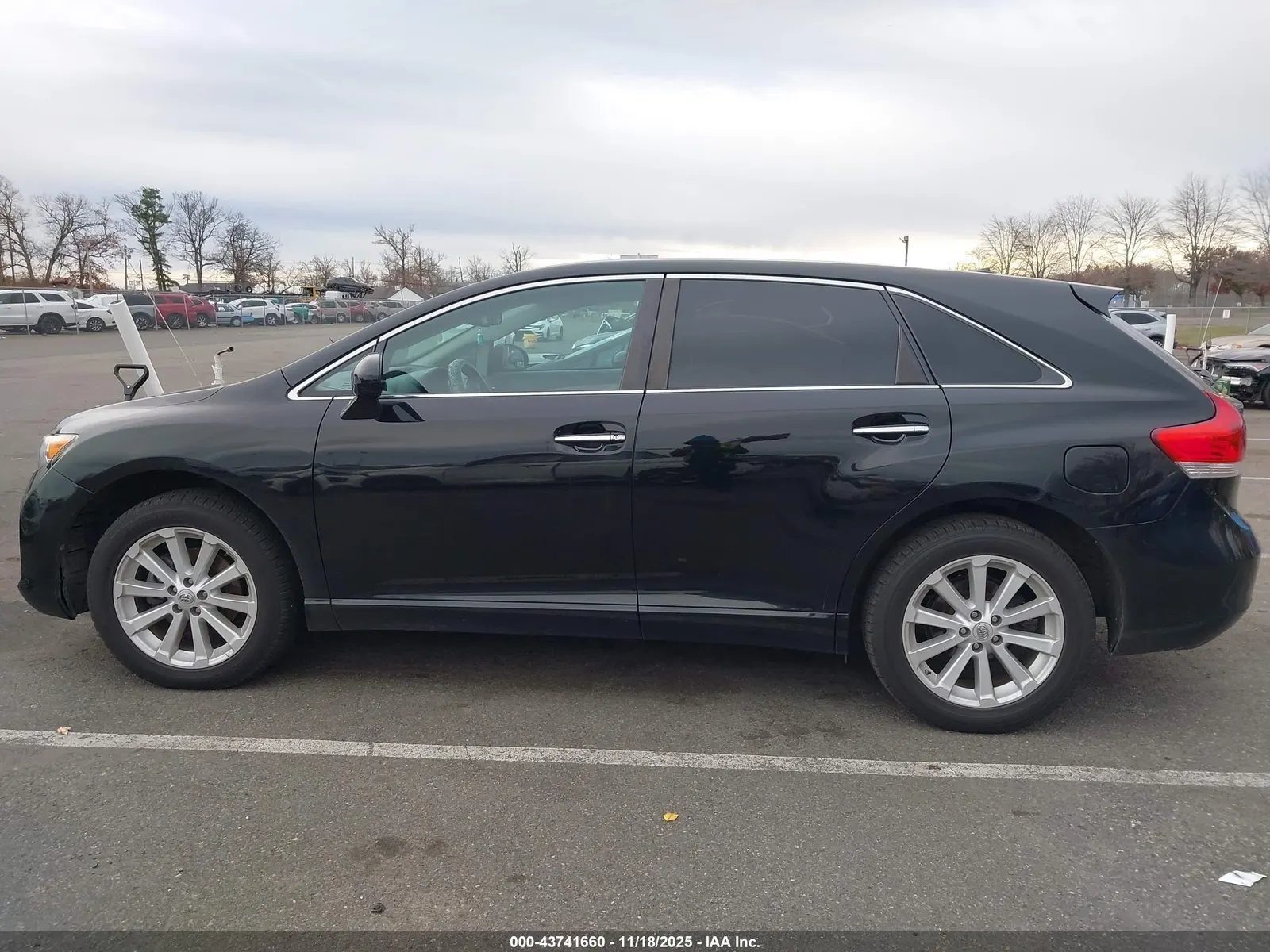 2012 Toyota Venza LE