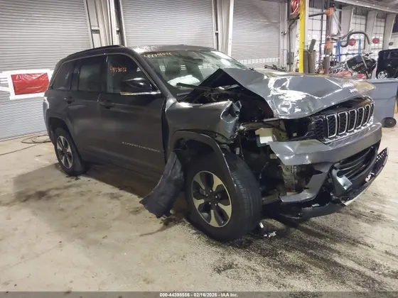 2025 Jeep Grand Cherokee 4xe