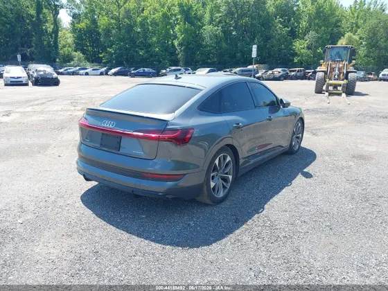 2021 Audi e-tron Sportback Premium Plus