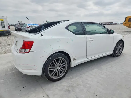 2011 Scion tC