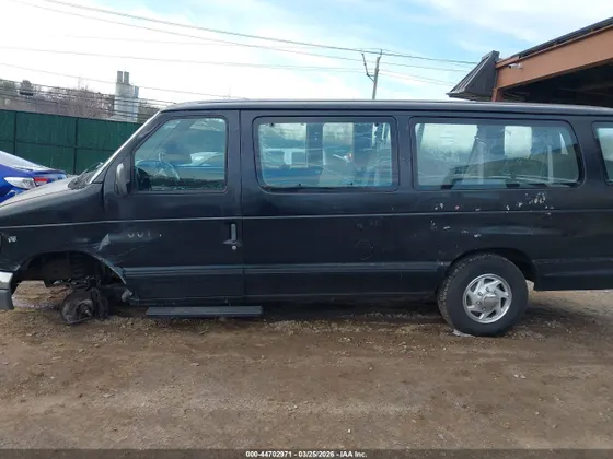 1998 Ford Club Wagon XL